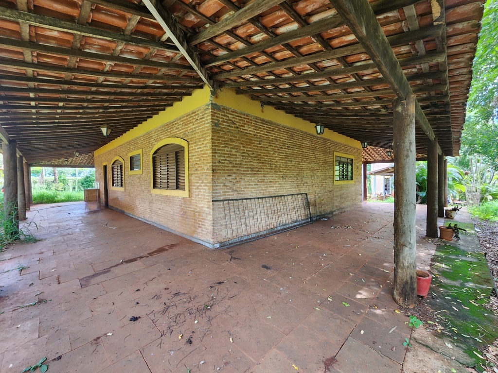 commercial-/-agricultural-2-quartos-200m2-parque-tropical-araraquara-sp