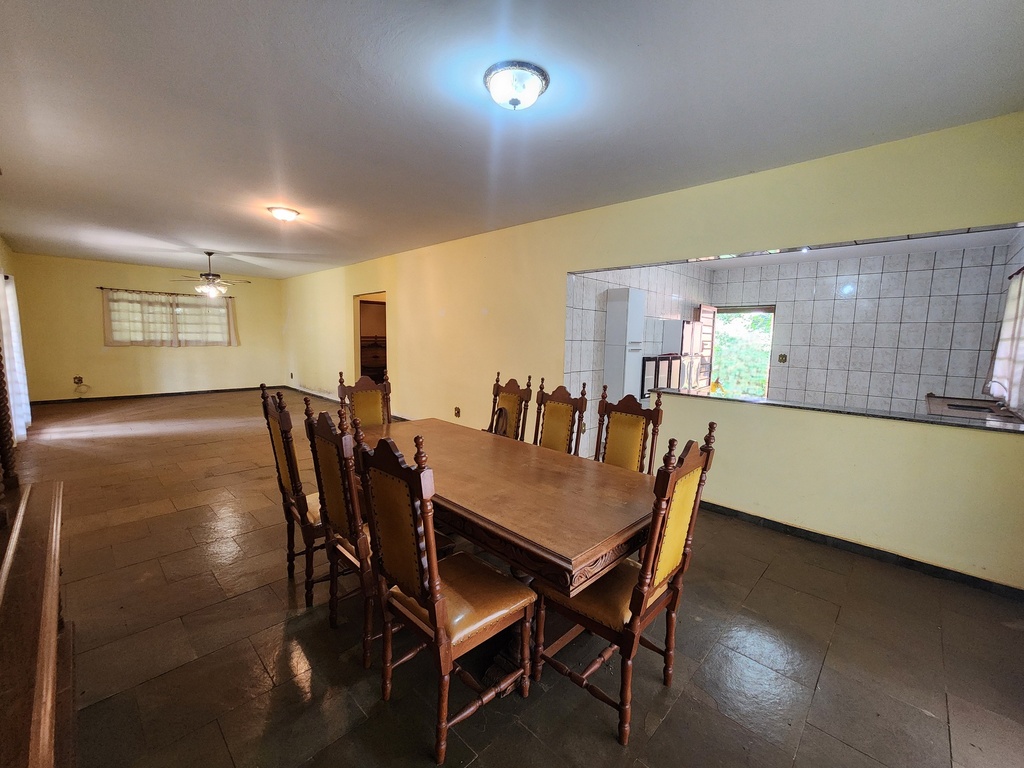 commercial-/-agricultural-2-quartos-200m2-parque-tropical-araraquara-sp