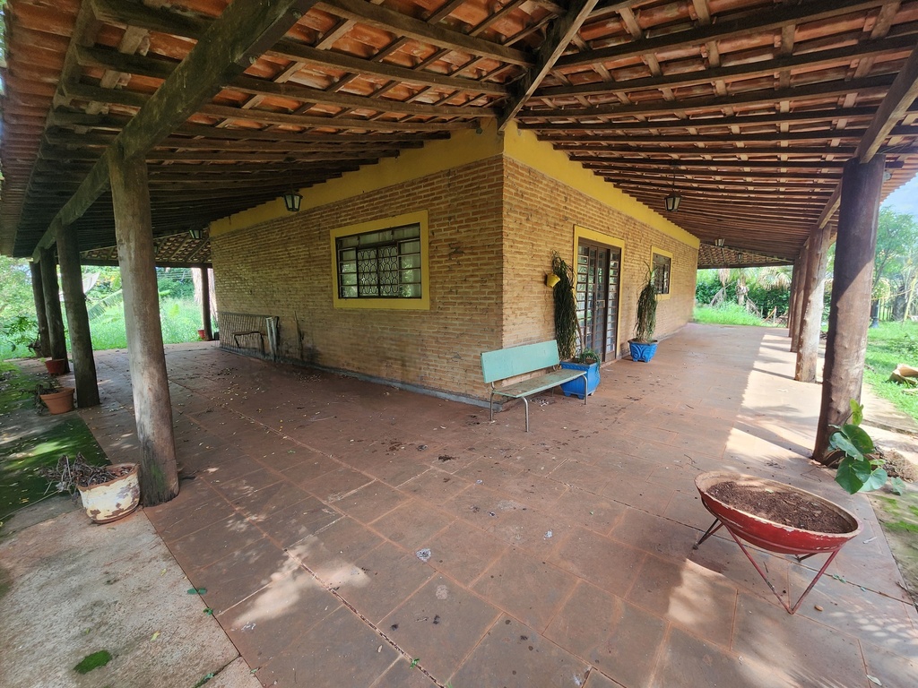 commercial-/-agricultural-2-quartos-200m2-parque-tropical-araraquara-sp