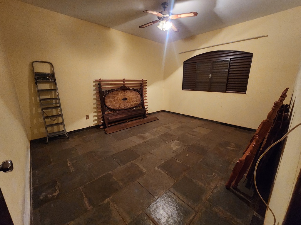 commercial-/-agricultural-2-quartos-200m2-parque-tropical-araraquara-sp