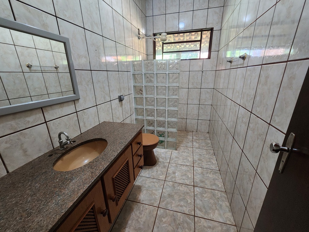 commercial-/-agricultural-2-quartos-200m2-parque-tropical-araraquara-sp